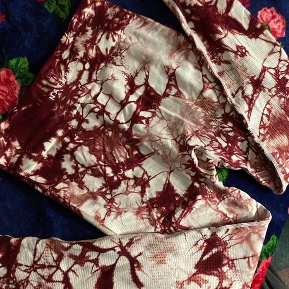 Naturyl Acid Wash Legging - Picture 5 of 6